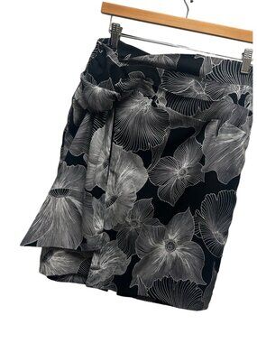 Loft Black & White Floral Faux Wrap Tropical Pencil Skirt with Ruffle